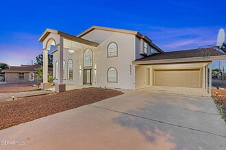 8921 Gemotes Pl in El Paso, TX - Building Photo - Building Photo