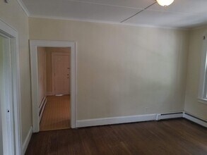 67 Jones Ave in New Brunswick, NJ - Building Photo - Building Photo