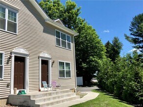 133 Route 6 in Carmel, NY - Foto de edificio - Building Photo