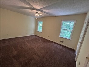 197 Timber Creek Ln SW in Marietta, GA - Building Photo - Building Photo