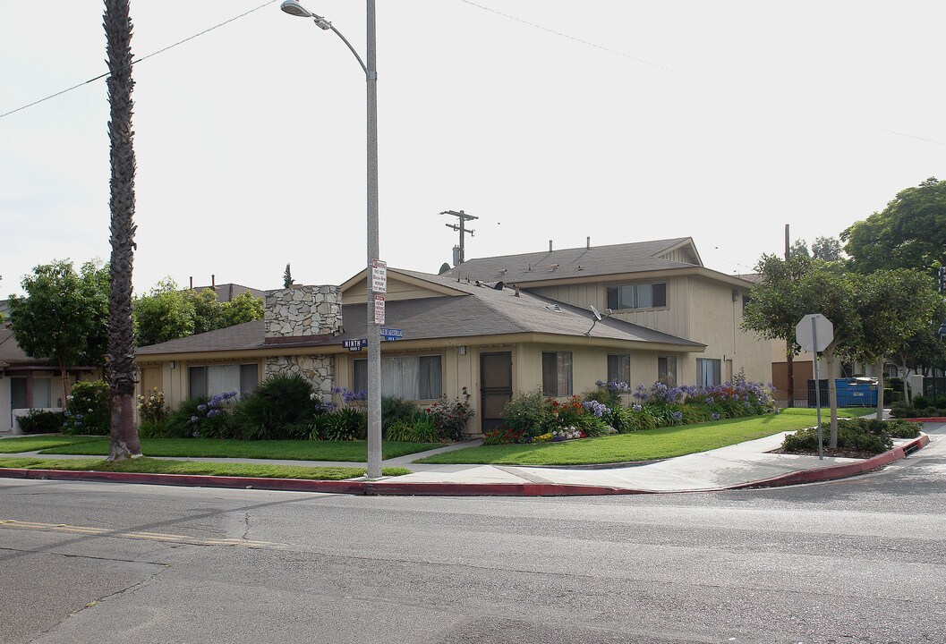 1630 S 9th St in Anaheim, CA - Building Photo