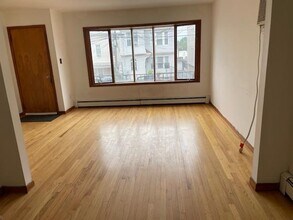 109 Hague St in Jersey City, NJ - Building Photo - Building Photo