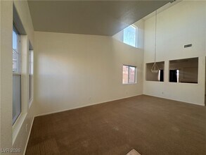1703 Paradise Reef Ave in North Las Vegas, NV - Building Photo - Building Photo
