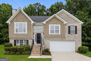 2041 Gates Ct in Mcdonough, GA - Building Photo