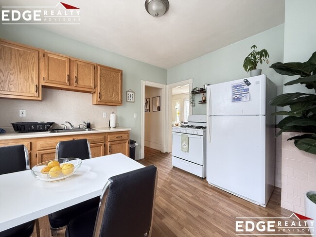 property at 548 Washington St