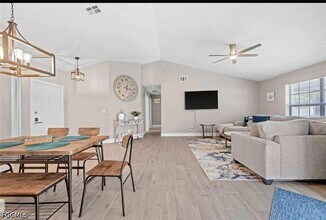 2206 SE 4th St in Cape Coral, FL - Building Photo - Building Photo