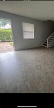721 SE 1st Way in Deerfield Beach, FL - Building Photo - Building Photo