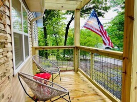 233 Lakeview Cir in Morganton, GA - Building Photo