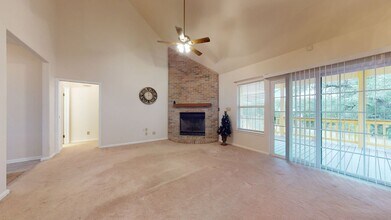 1371 Nightingale in Spring Branch, TX - Building Photo - Building Photo