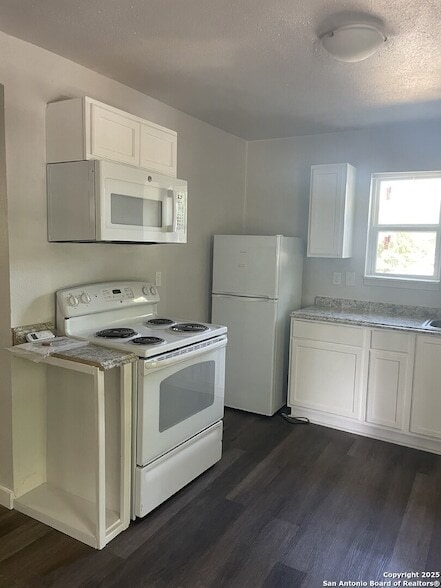 4818 Monterey St in San Antonio, TX - Building Photo - Building Photo