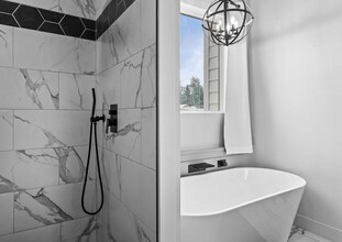 374 8620 S in Sandy, UT - Building Photo - Building Photo