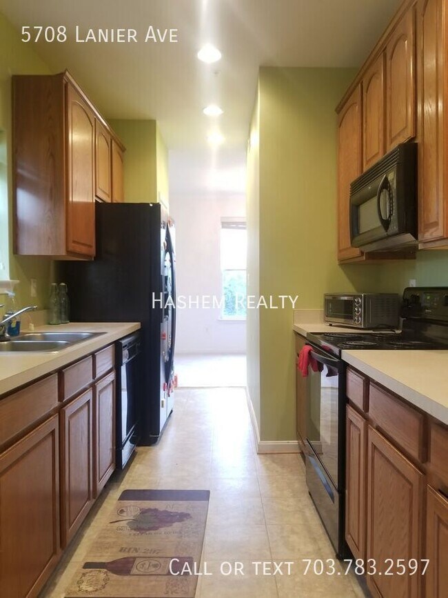 5708 Lanier Ave in Camp Springs, MD - Building Photo - Building Photo