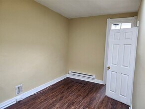 2544 Boyd St in Baltimore, MD - Building Photo - Building Photo