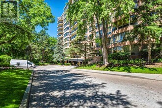 3181 Bayview Ave in Toronto, ON - Building Photo - Building Photo