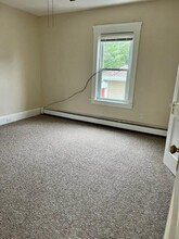217 Newland Ave in Woonsocket, RI - Building Photo - Building Photo