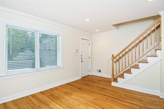 38 High St in Rye, NY - Building Photo - Building Photo