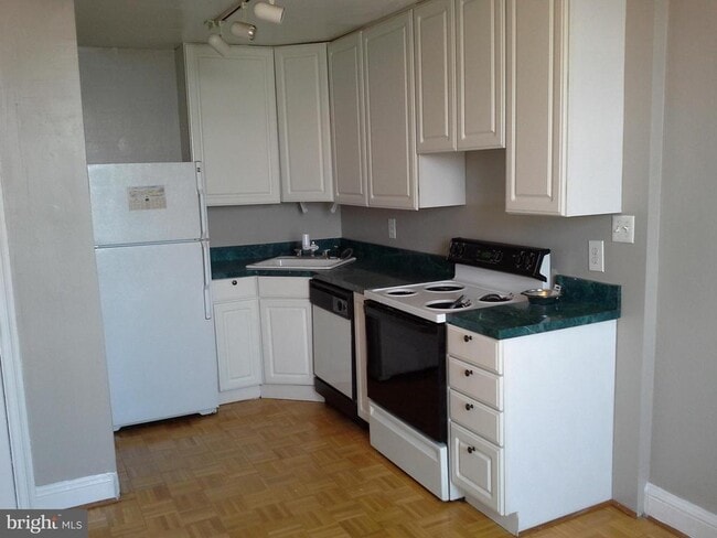 property at 2031 Locust St