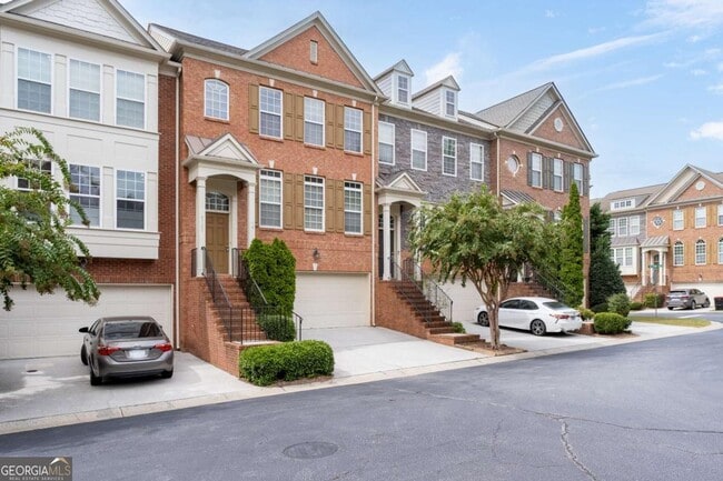 property at 4720 Wehunt Trail