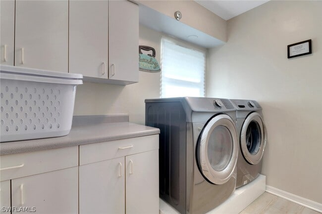 property at 562 Goldcoast Ct