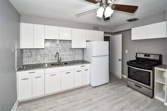 2344 Westmoor Rd in Rocky River, OH - Building Photo - Building Photo