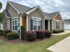 158 Nandina Ct in Fayetteville, NC - Building Photo - Building Photo
