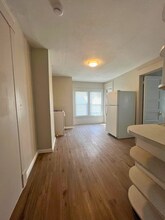 836 E 156th St in Cleveland, OH - Building Photo - Building Photo