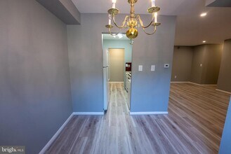 1533 Colonial Dr in Woodbridge, VA - Building Photo - Building Photo
