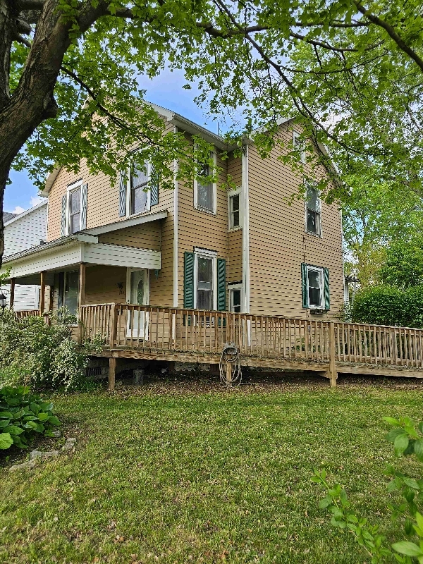 property at 312 S Nichols Ave