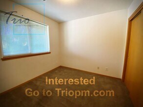 4740 Spring Meadow Ave in Eugene, OR - Building Photo - Building Photo