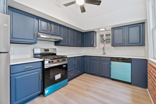 property at 4417 Davison St