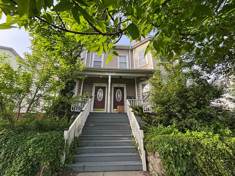 99 Fellsway W in Medford, MA - Building Photo