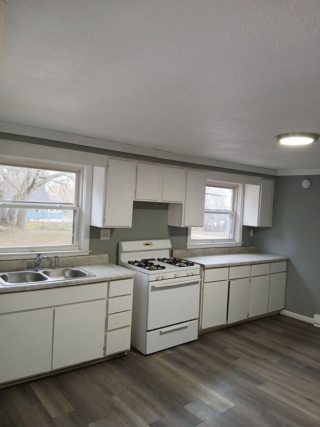 3317 Elm St in Rockford, IL - Building Photo - Building Photo