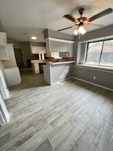 4030 Thistledown Dr in Pasadena, TX - Building Photo - Building Photo