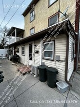 137 S 4th St in Lebanon, PA - Building Photo - Building Photo