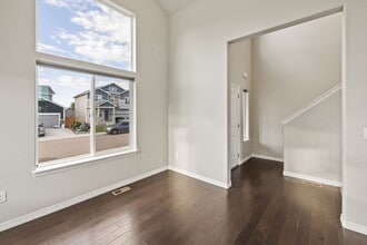 9973 Castor Dr in Colorado Springs, CO - Foto de edificio - Building Photo