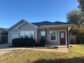 1920 Elizabeth St in Sherman, TX - Building Photo