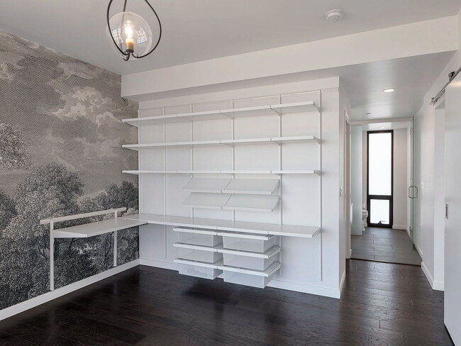 property at 200 W Portland St