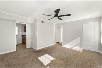 1622 Wilber St in South Bend, IN - Foto de edificio - Building Photo