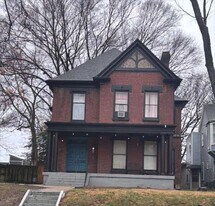 1106 Cherokee Rd, Unit 6 in Louisville, KY - Building Photo