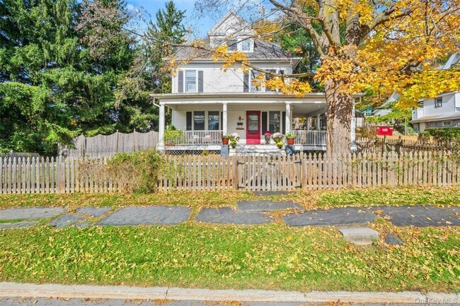86 West St in Warwick, NY - Building Photo - Building Photo