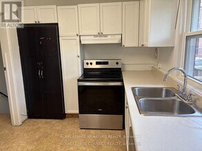 4130 Lawrence Ave E in Toronto, ON - Building Photo - Building Photo