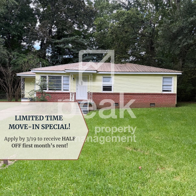 property at 121 26th Ave NW