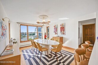 113 Central Ave in Ocean Grove, NJ - Building Photo - Building Photo