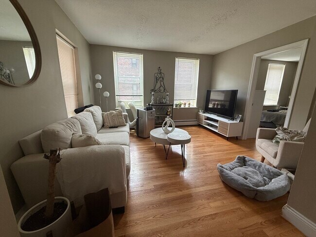 15 Blackwood St, Unit 23 in Boston, MA - Building Photo - Building Photo