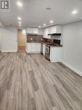 43 McIntyre Crescent in Halton Hills, ON - Building Photo - Building Photo