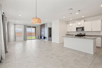 11288 S Weismann Dr in Vail, AZ - Building Photo - Building Photo