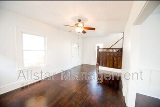 284 Gordon Dr in Akron, OH - Building Photo - Building Photo