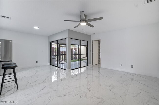 property at 1212 SE 6th Terrace