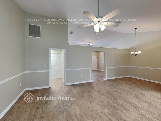 4516 30th Ln E, Unit 532 in Bradenton, FL - Foto de edificio - Building Photo