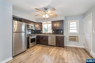 326 5th in Saddle Brook, NJ - Building Photo - Building Photo